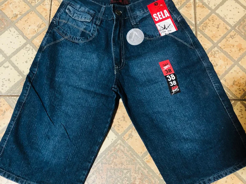 Imagen de Bermuda varonil talle 38